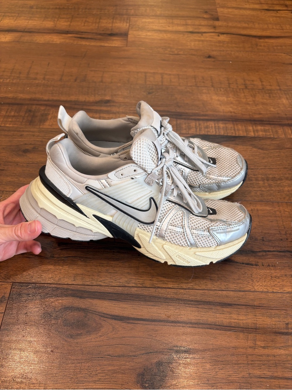 Nike V2K Run Summit White Metallic Silver Women's Running Shoes Size 8